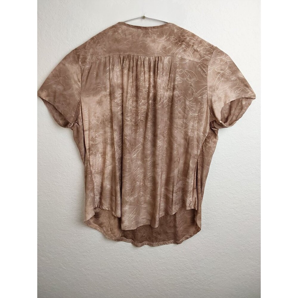 Sienna Grace brown pleated women's plus blouse, size 2x - Picture 5 of 5